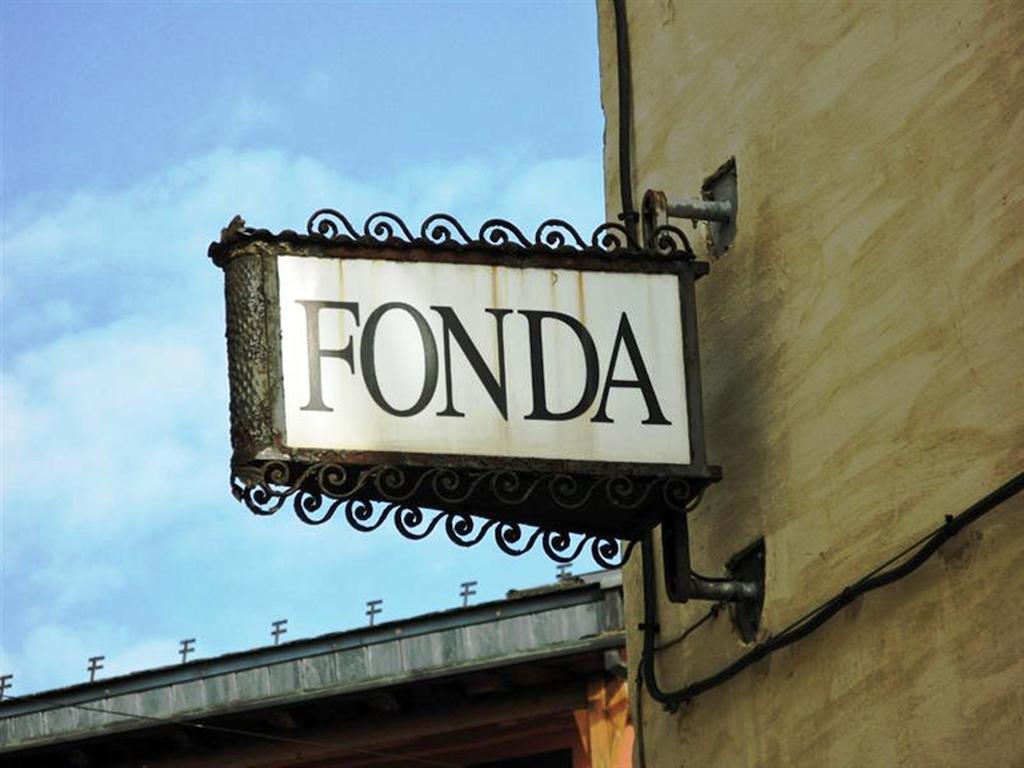 Fonda Biayna Hotel Bellver De Cerdanya Eksteriør billede