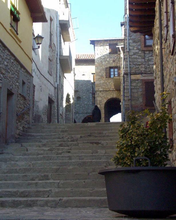 Fonda Biayna Hotel Bellver De Cerdanya Eksteriør billede
