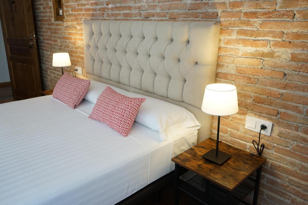 Fonda Biayna Hotel Bellver De Cerdanya Eksteriør billede